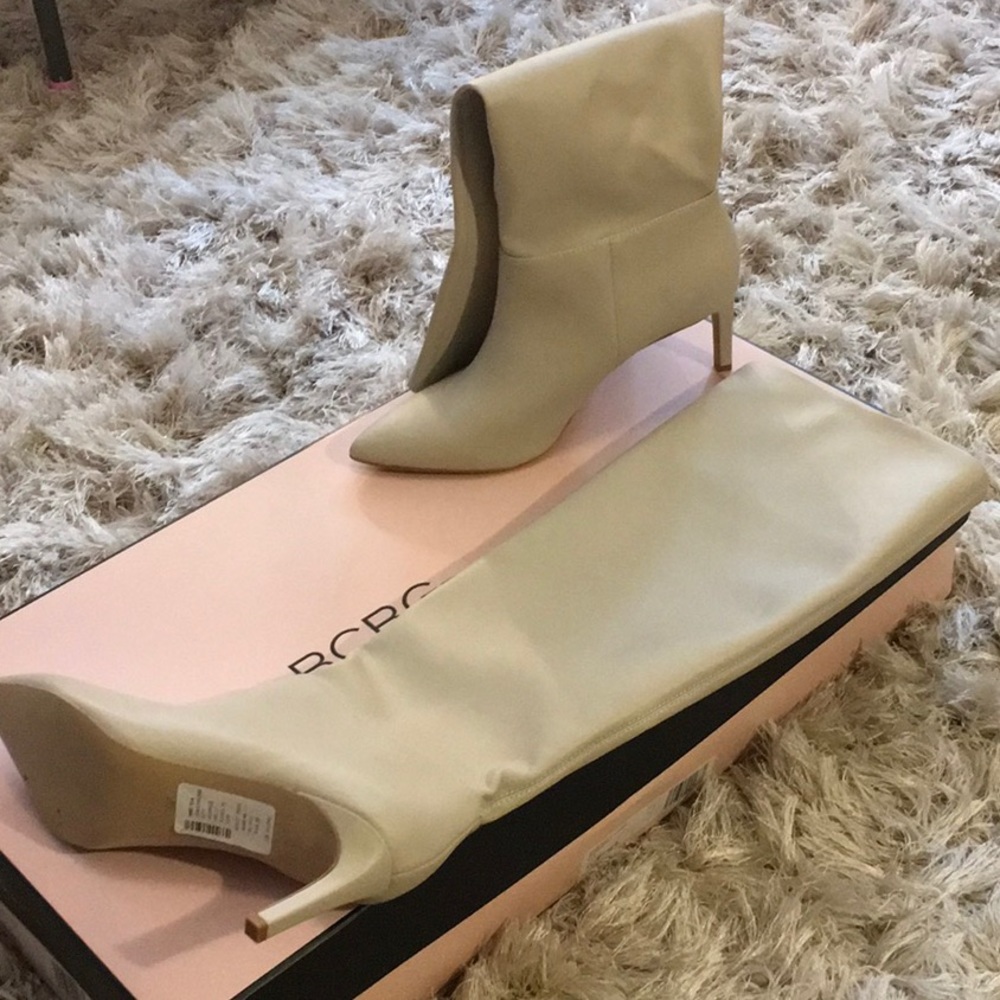 BCBG Cream leather tall boots